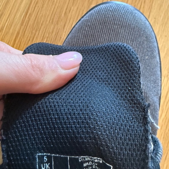 Dr. Martens Size 7 Maelly Bootie Style Gray Fabric With Cushioned Ankle - Picture 9 of 9